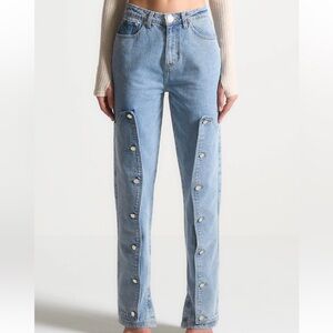 Maniere de Voir Button Down Overlay Mom Jeans - Mid Blue in UK 8 US 4